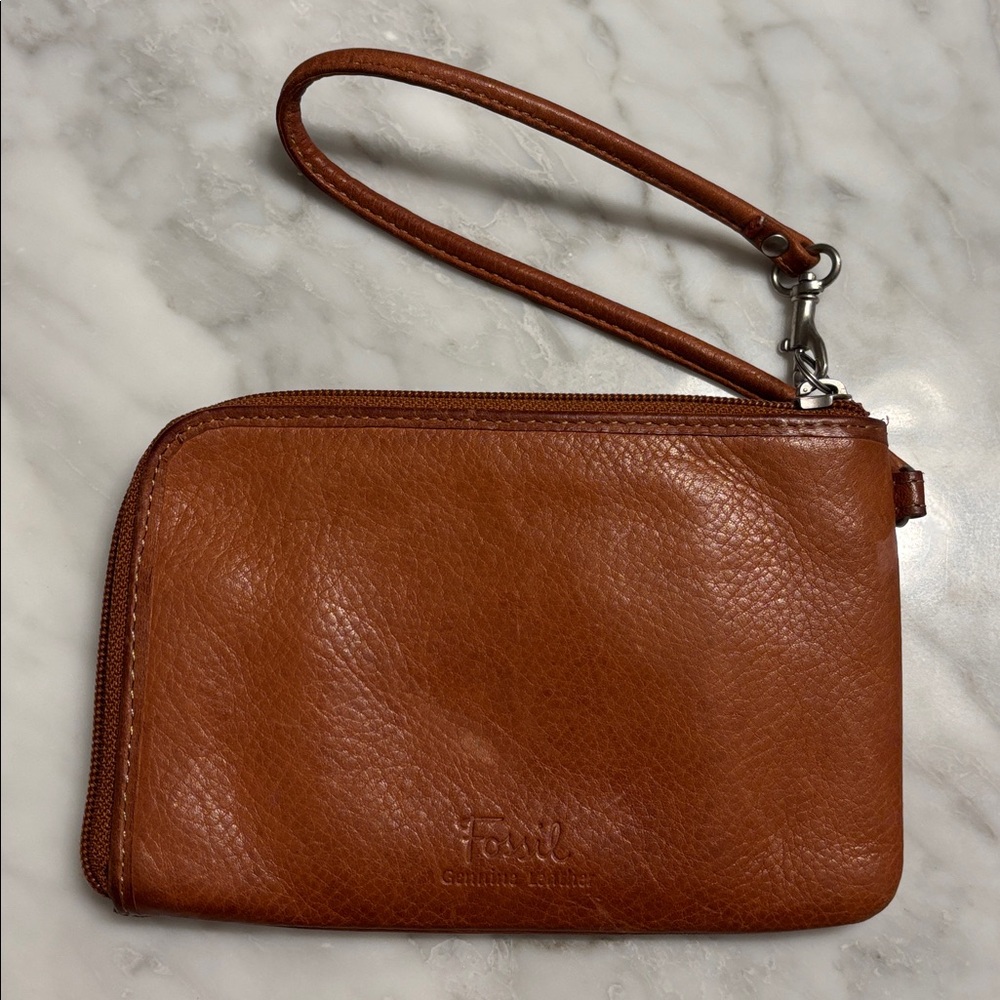 🧡🩷 FOSSIL Leather Wristlet